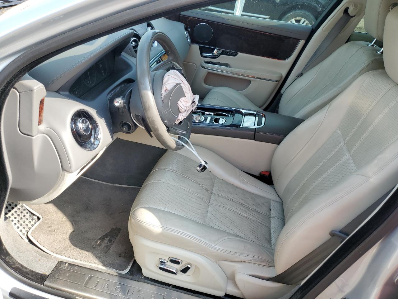 2011 Jaguar Xj VIN: SAJXA1CB8BLV02787 Lot: 63916515