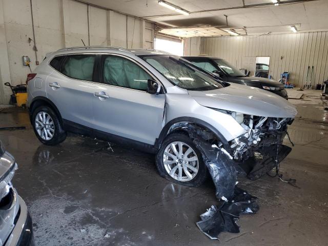  NISSAN ROGUE 2020 Srebrny