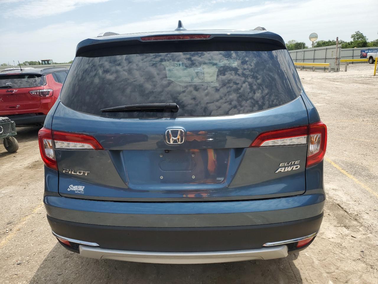 2020 Honda Pilot Elite VIN: 5FNYF6H02LB012438 Lot: 64548525