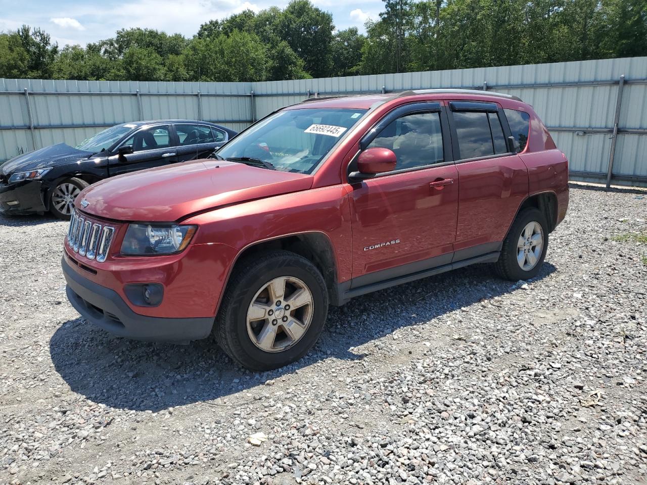 2015 Jeep Compass Latitude red suv gas 1C4NJCEA2FD402111 photo #1