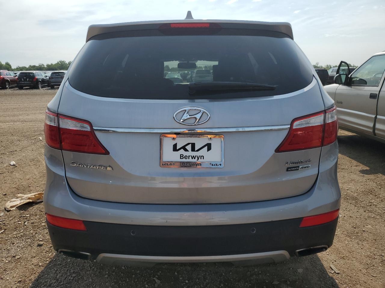 KM8SRDHF2FU112407 2015 Hyundai Santa Fe Gls