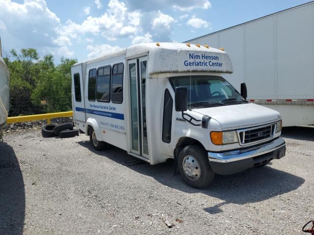 2006 Ford Econoline E350 Super Duty Cutaway Van