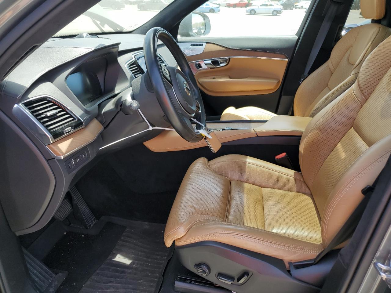 2018 Volvo Xc90 T8 VIN: YV4BR0PL1J1380098 Lot: 63686585