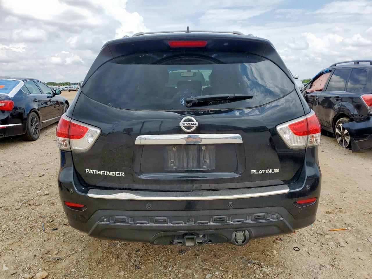2015 Nissan Pathfinder S VIN: 5N1AR2MN7FC684799 Lot: 63605825