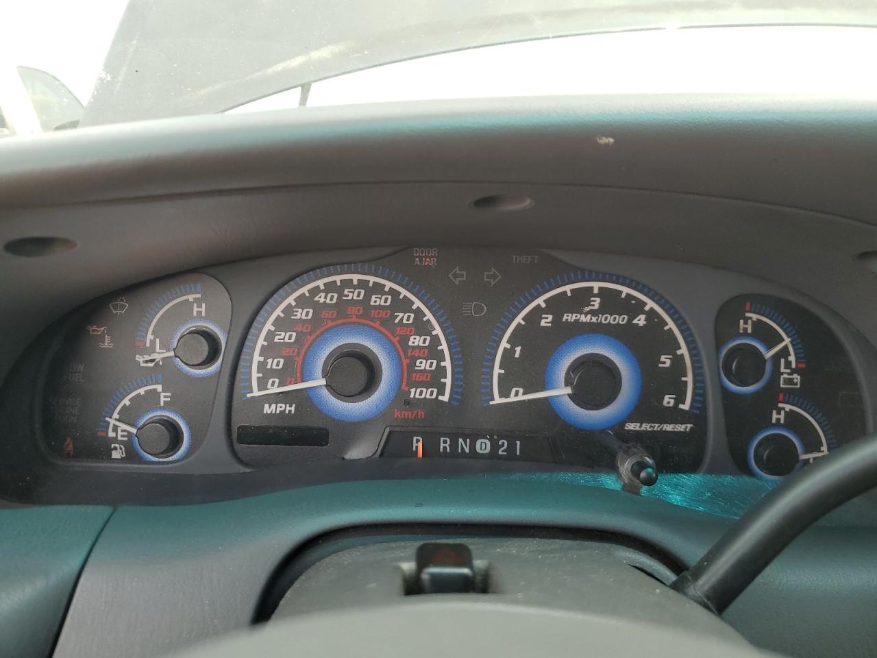 2001 Lincoln Navigator VIN: 5LMFU28A11LJ00804 Lot: 66778095