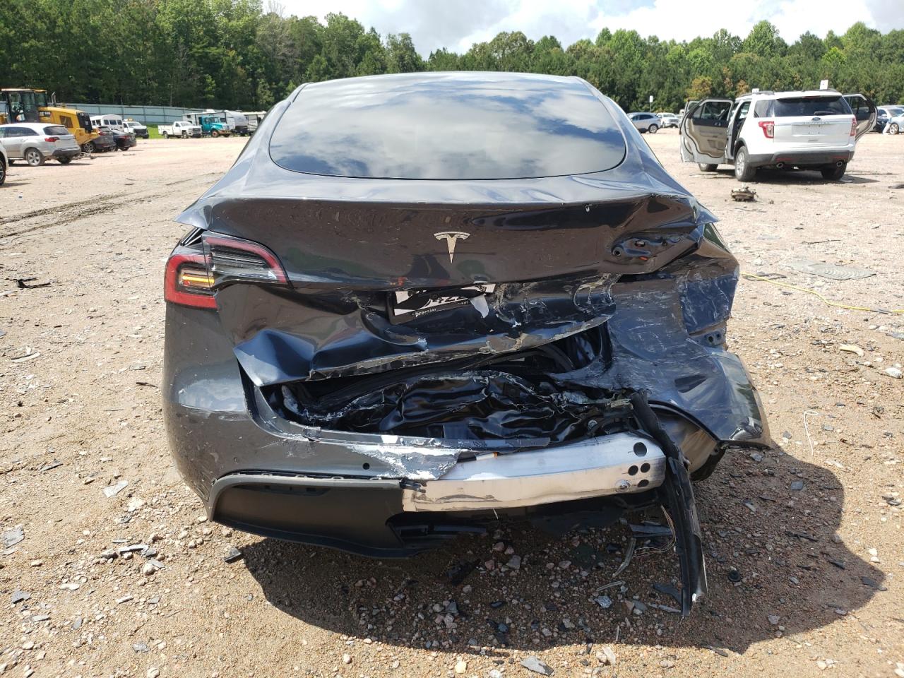 2022 Tesla Model Y VIN: 7SAYGDEF9NF487536 Lot: 63795595