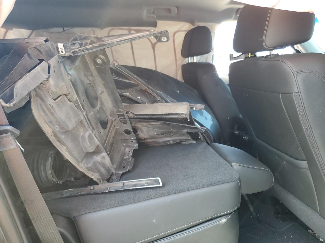 2019 Chevrolet Tahoe C1500 Lt VIN: 1GNSCBKC8KR219202 Lot: 66198535