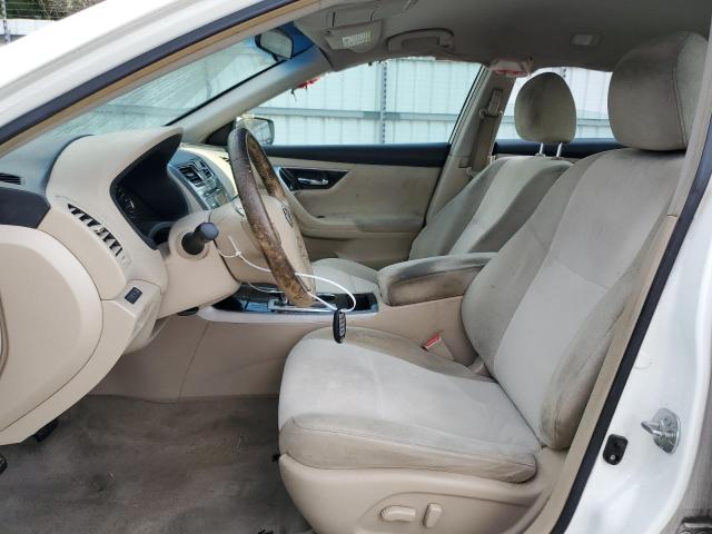 Седаны NISSAN ALTIMA 2013 Белы