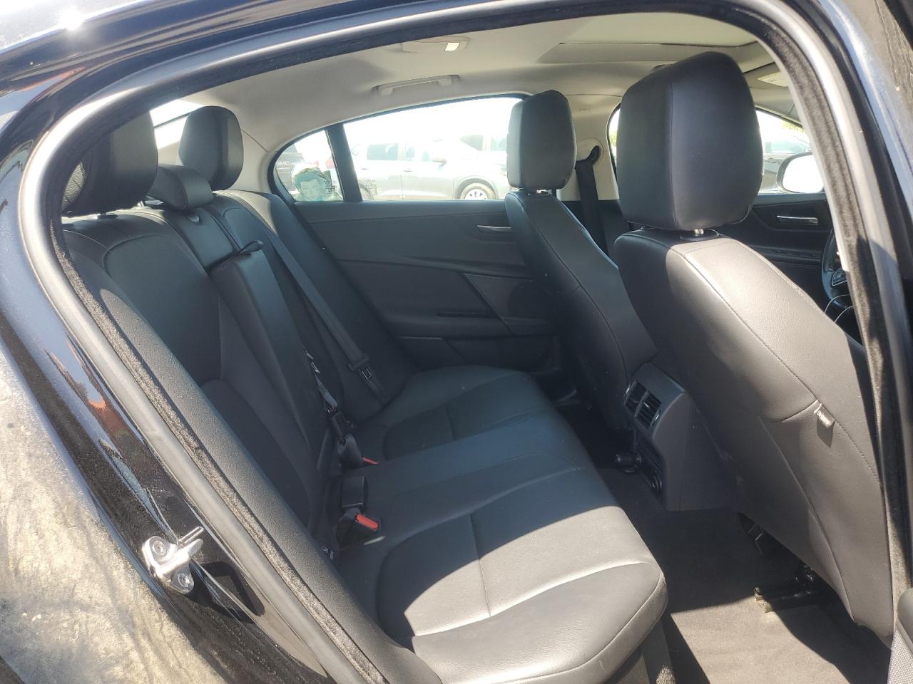 2017 Jaguar Xe Premium VIN: SAJAD4BG2HA955075 Lot: 63683195