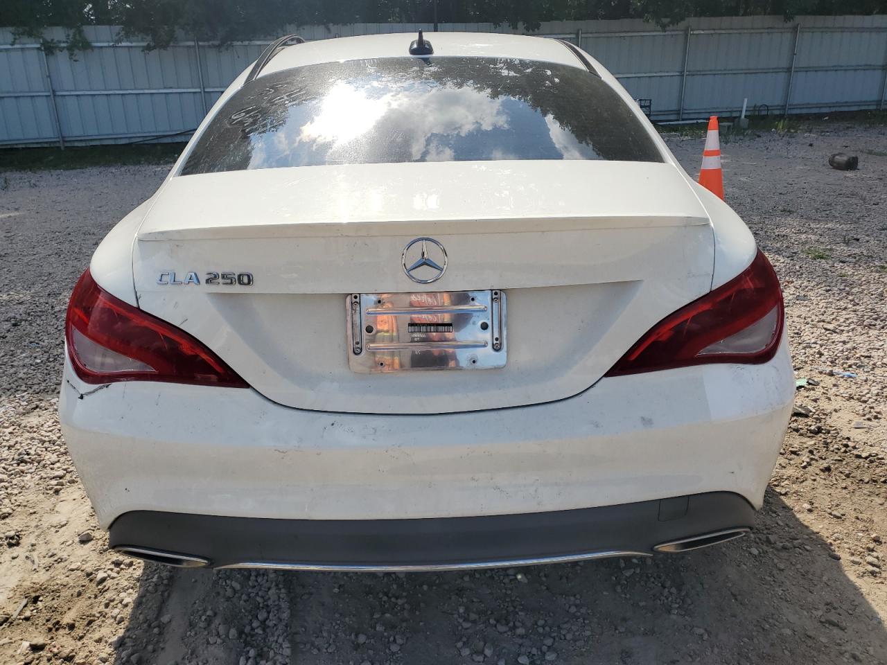 2018 Mercedes-Benz Cla 250 VIN: WDDSJ4EB8JN561452 Lot: 63164615