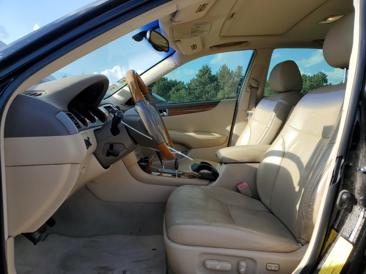 2005 Lexus Es 330 VIN: JTHBA30G955129481 Lot: 63045985