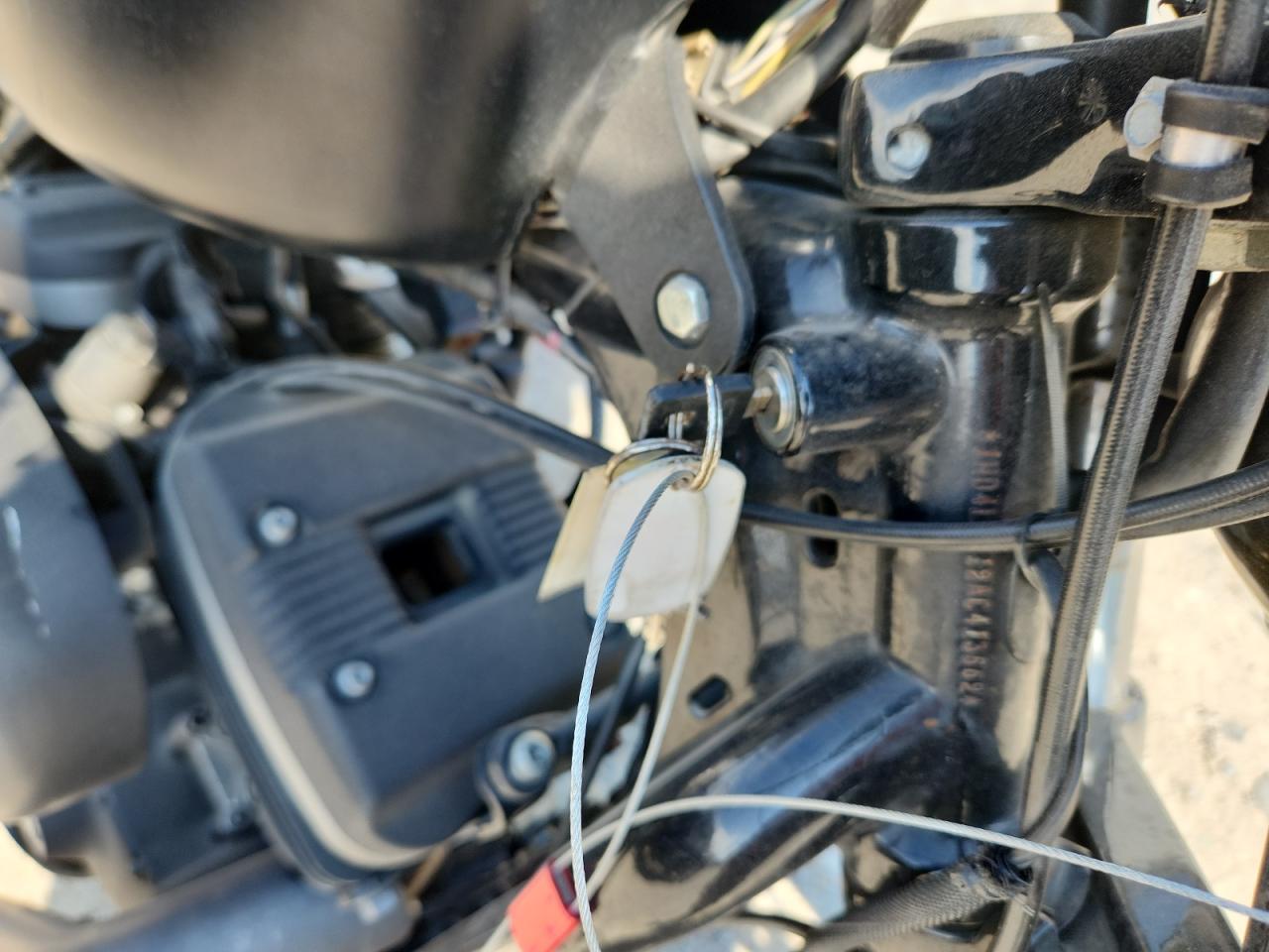 2010 Harley-Davidson Xl883 N VIN: 1HD4LE212AC413662 Lot: 65112985