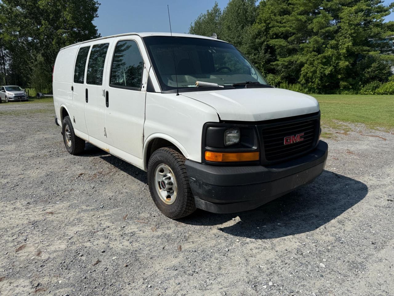 1gtw7aff3h1137883 1GTW7AFF3H1137883 2017 GMC Savana G2500
