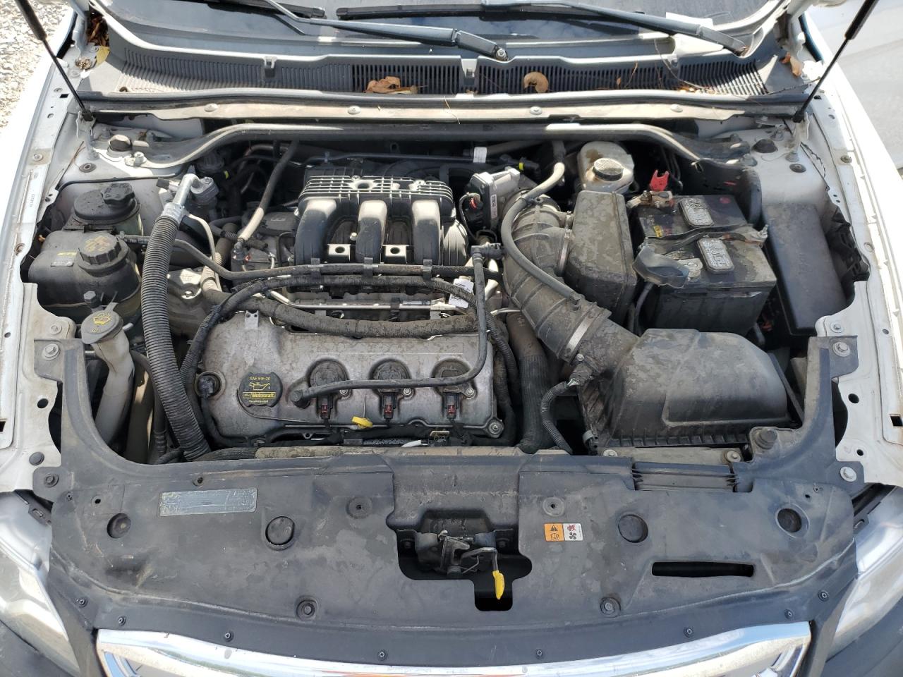 2011 Ford Taurus Limited VIN: 1FAHP2FW5BG188746 Lot: 63993975