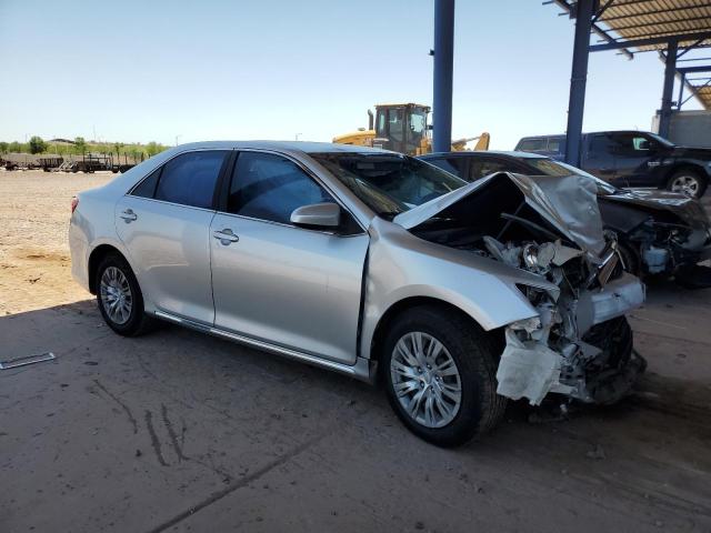  TOYOTA CAMRY 2012 Srebrny