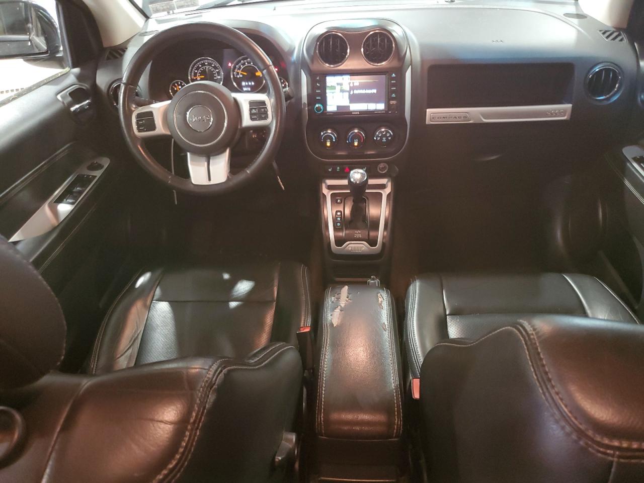 2016 Jeep Compass Latitude VIN: 1C4NJDEB3GD759975 Lot: 64731025