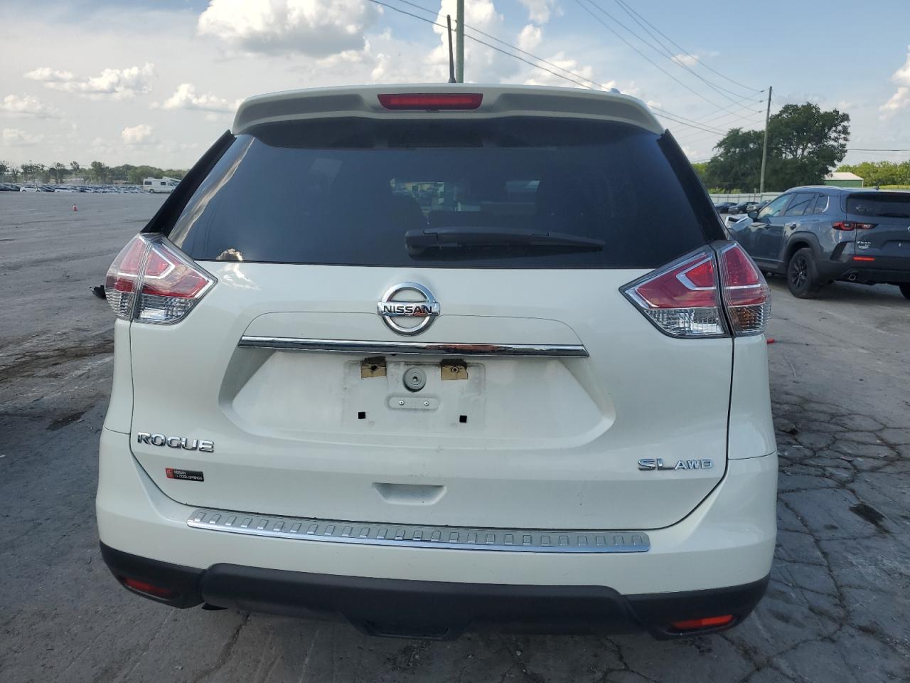 2015 Nissan Rogue S VIN: 5N1AT2MV9FC793833 Lot: 65453395