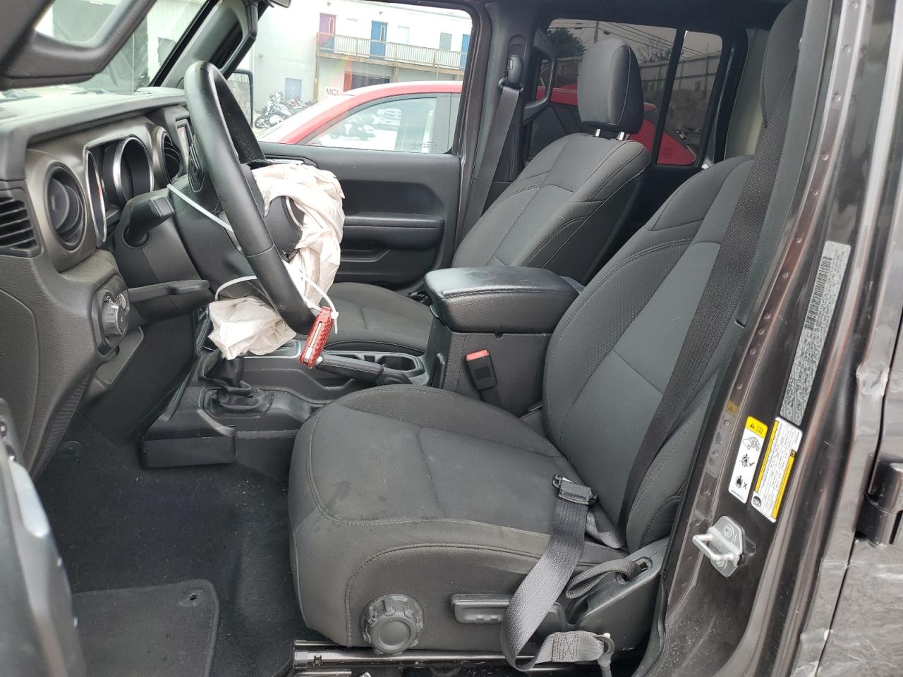 2018 Jeep Wrangler Unlimited Sport VIN: 1C4HJXDG9JW253106 Lot: 64038895