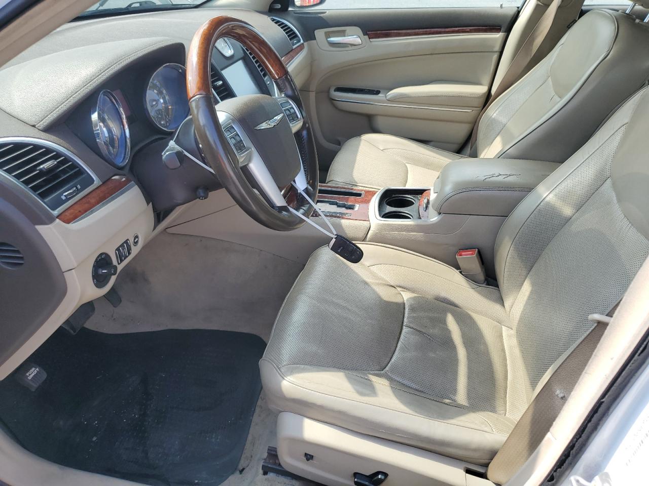 2011 Chrysler 300C VIN: 2C3CK6CT3BH611840 Lot: 65411475