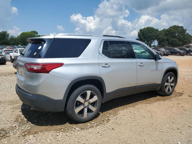  CHEVROLET TRAVERSE 2018 Srebrny