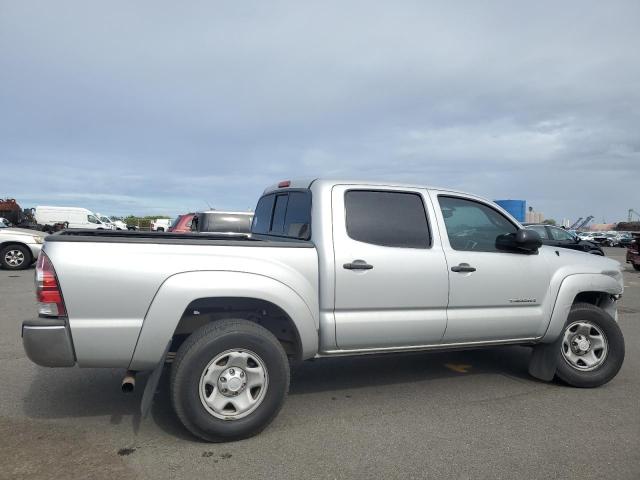  TOYOTA TACOMA 2013 Srebrny