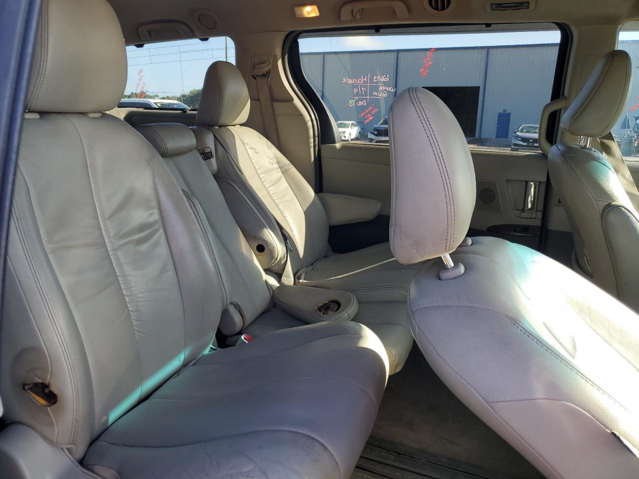 2012 Toyota Sienna Xle VIN: 5TDYK3DC1CS220347 Lot: 65015615