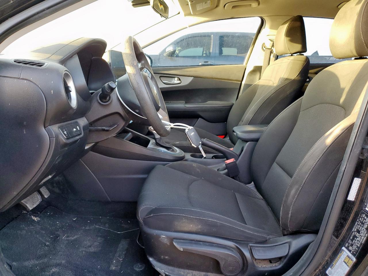 3KPF24AD5ME305567 2021 Kia Forte Fe