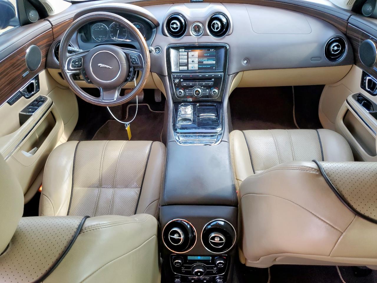 2015 Jaguar Xjl Portfolio VIN: SAJWA2GZ3F8V82999 Lot: 64081695