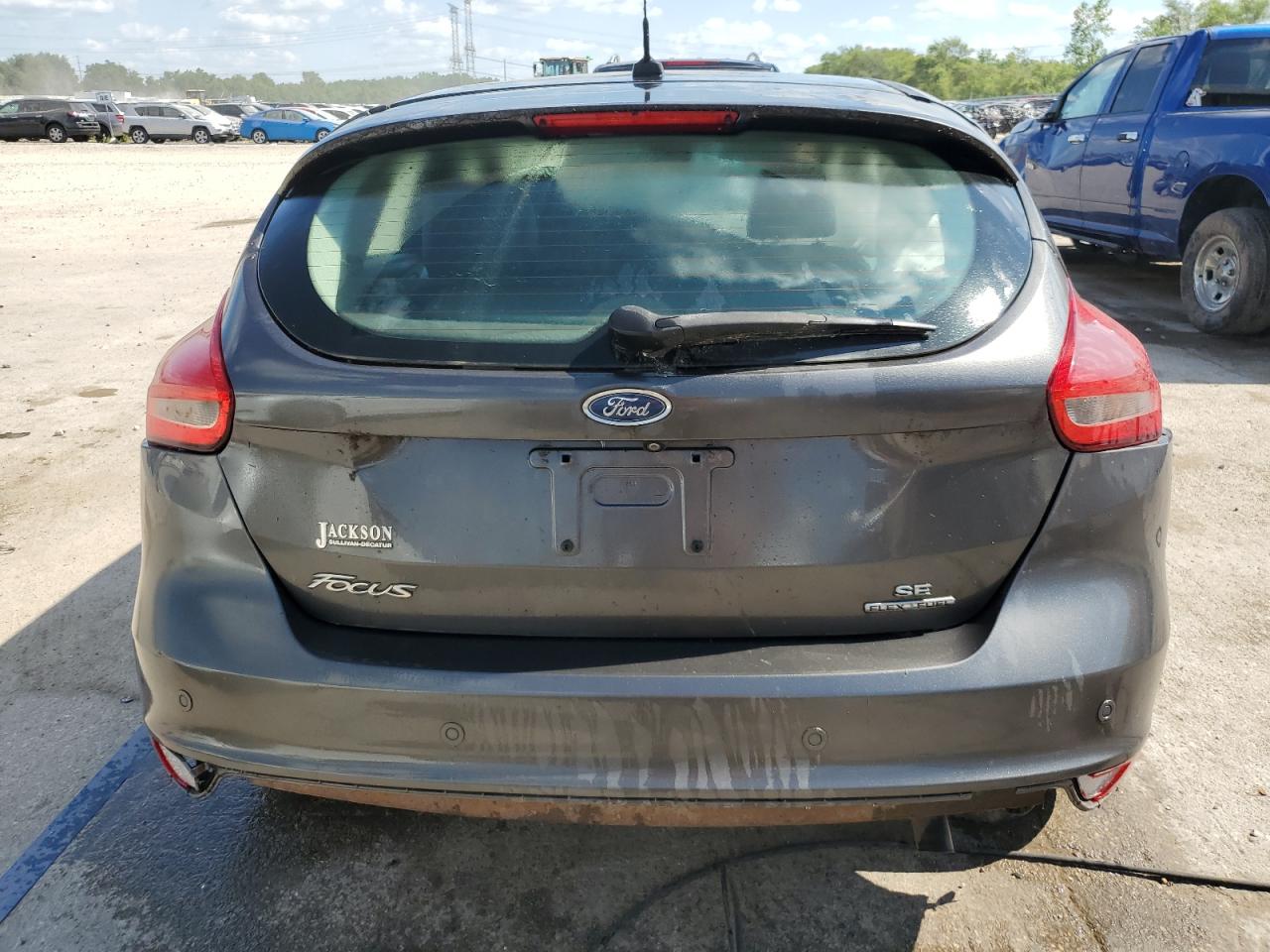 2016 Ford Focus Se VIN: 1FADP3K21GL345789 Lot: 63040755