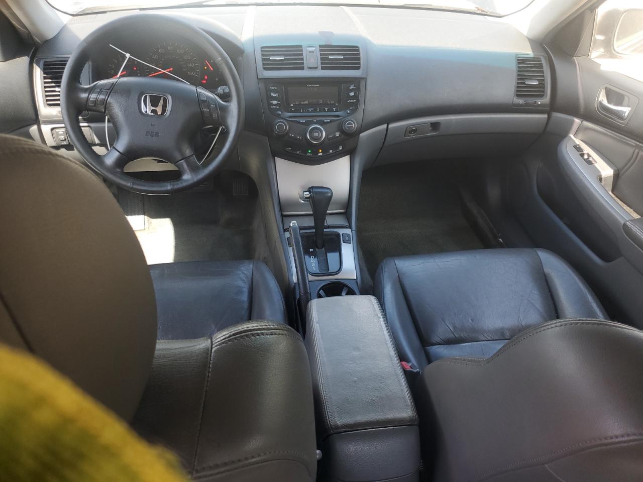 2004 Honda Accord Ex VIN: 1HGCM56894A052174 Lot: 60600825