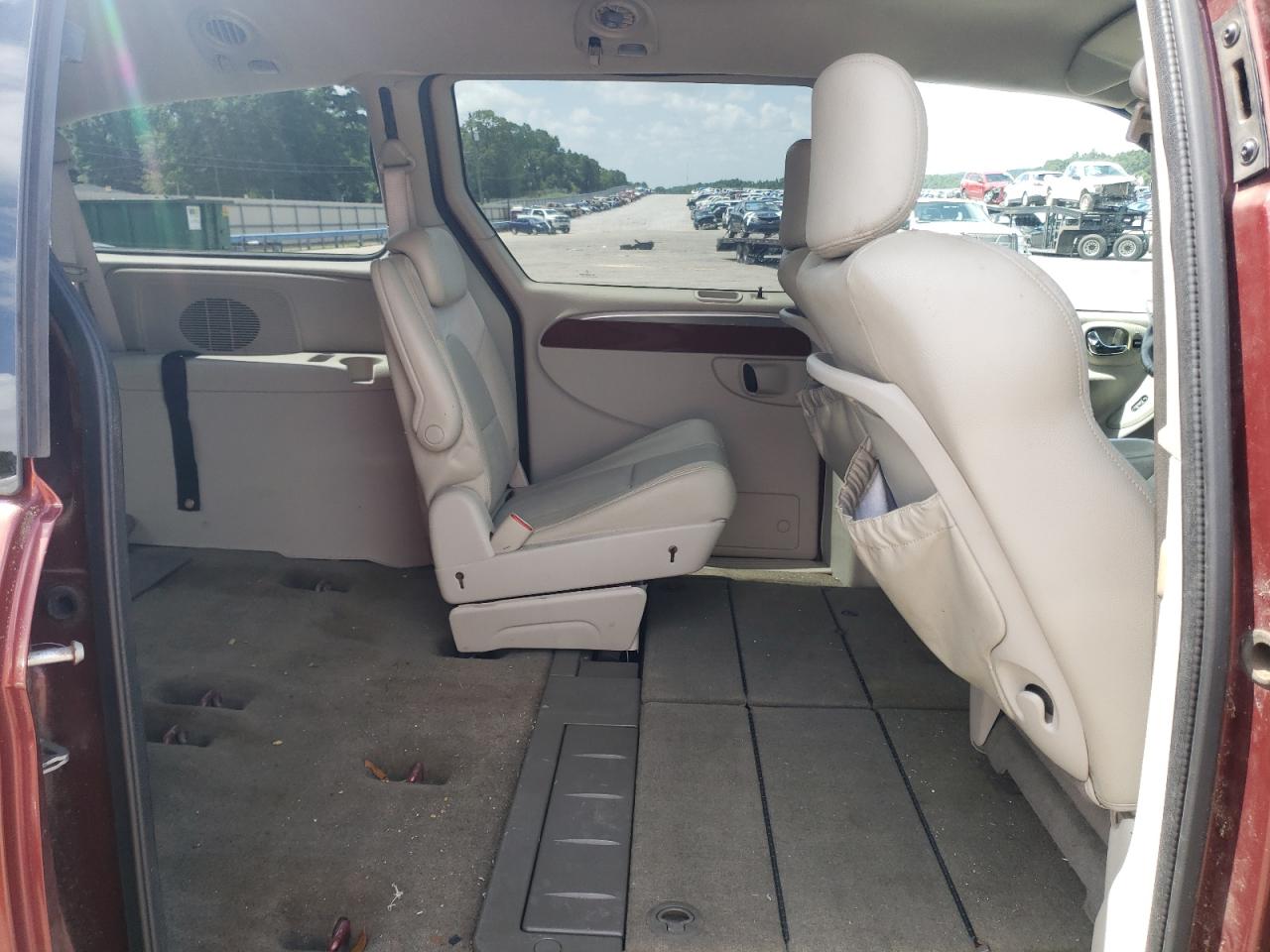 2007 Chrysler Town & Country Limited VIN: 2A8GP64L97R320461 Lot: 63929695