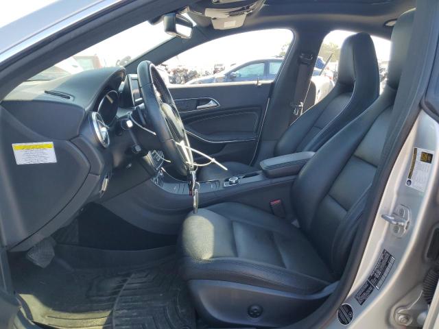 Sedans MERCEDES-BENZ CLA-CLASS 2014 Silver