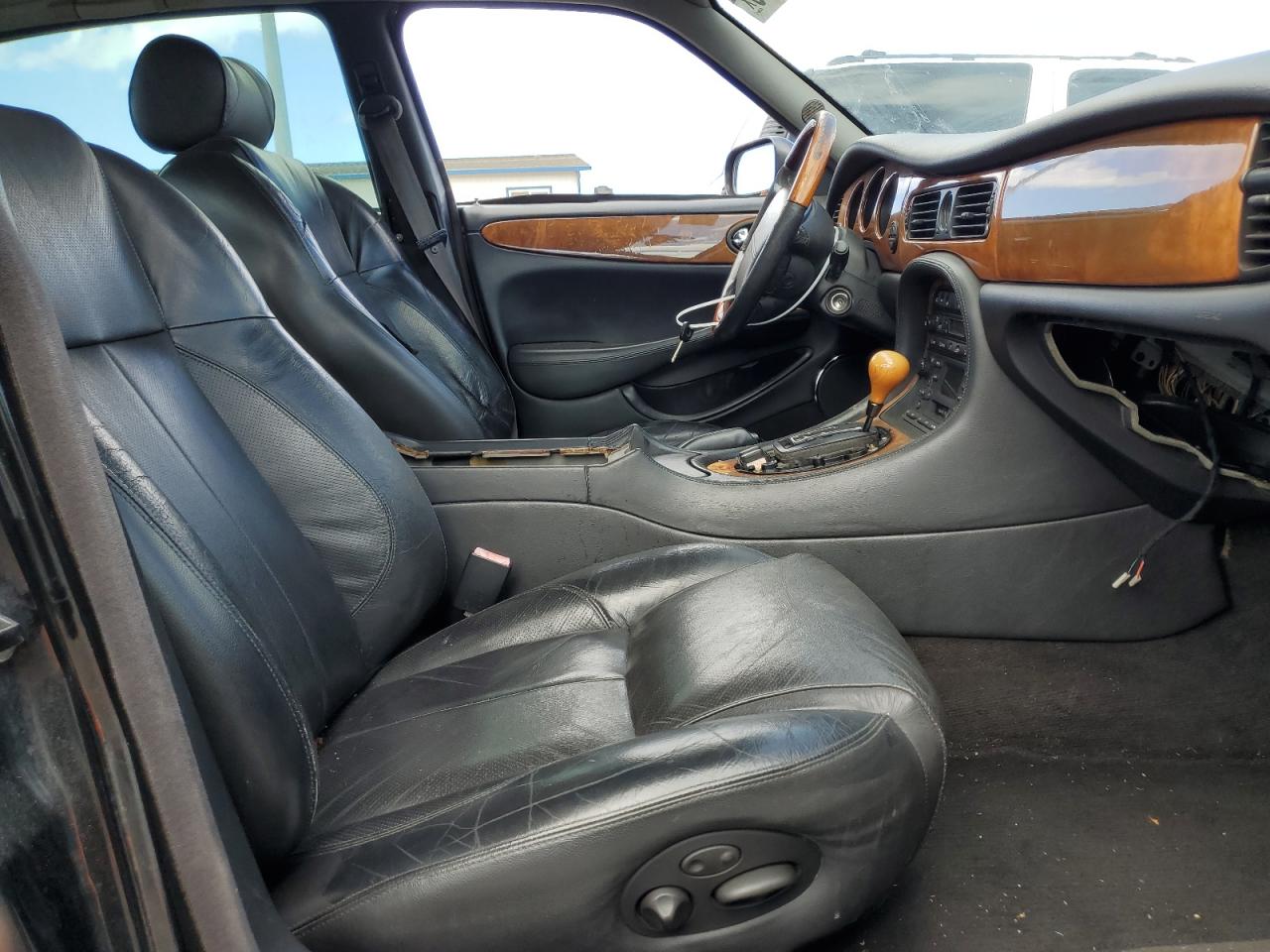 2001 Jaguar Xjr VIN: SAJDA15B91MF27399 Lot: 57754195