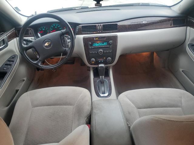 Sedans CHEVROLET IMPALA 2014 Srebrny