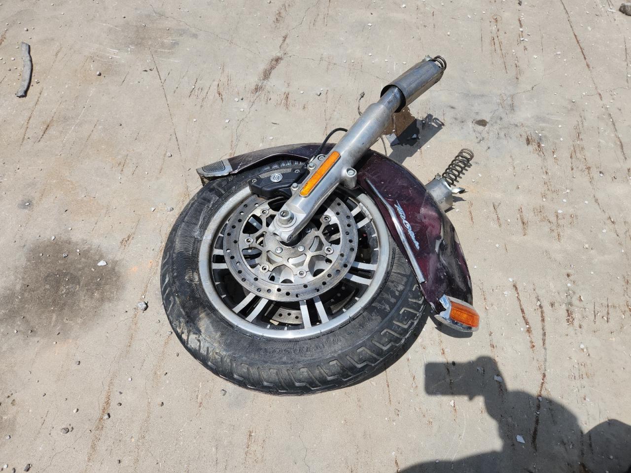 2019 Harley-Davidson Flhtcutg VIN: 1HD1MAF12KB857327 Lot: 64725375