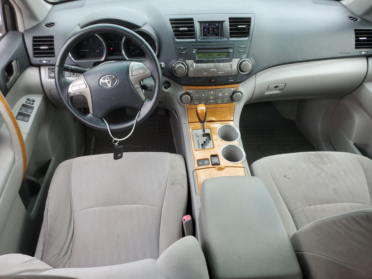 2008 Toyota Highlander Hybrid VIN: JTEEW41AX82017516 Lot: 65220045