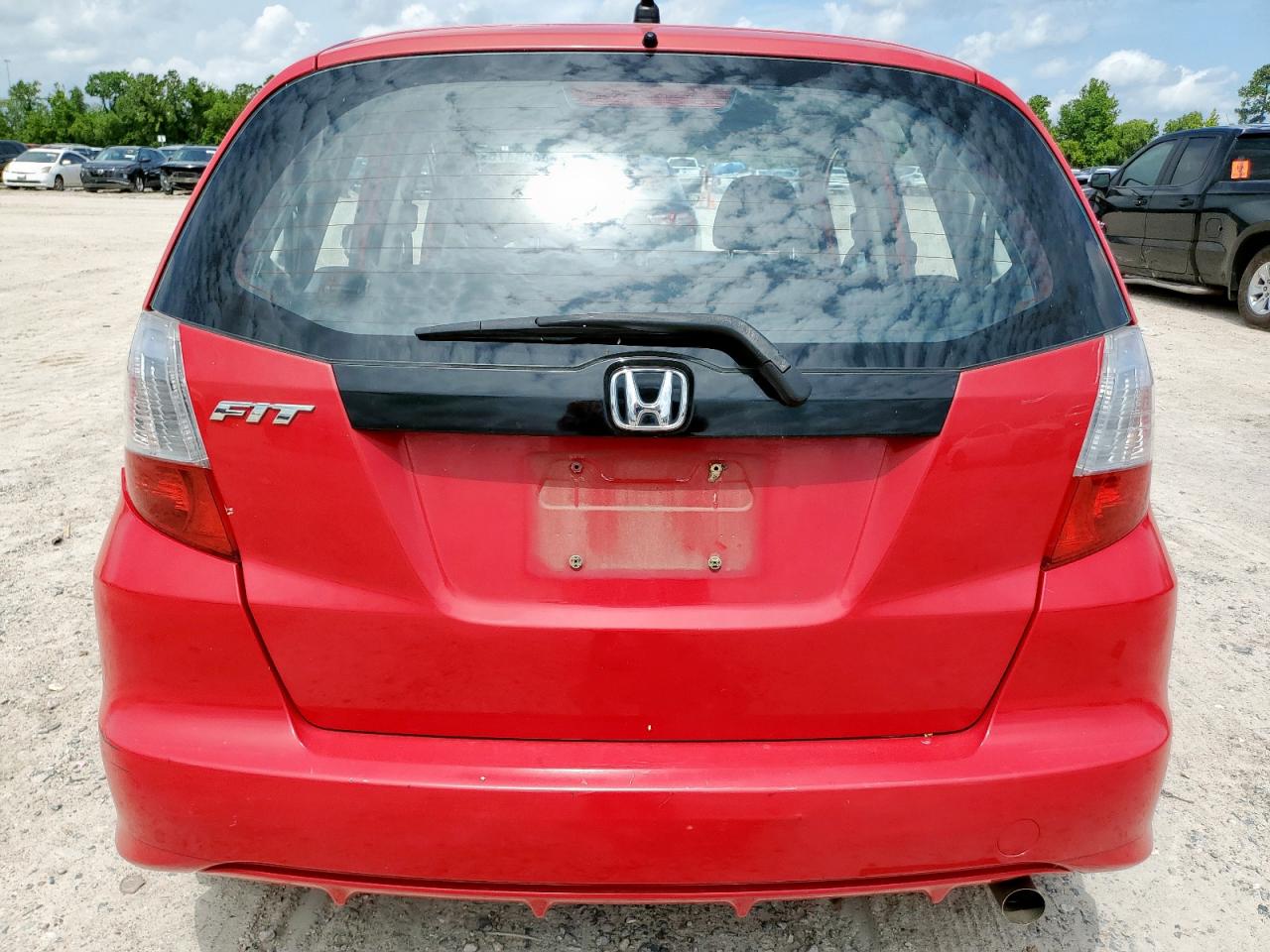 2013 Honda Fit VIN: JHMGE8H30DC004842 Lot: 64425475