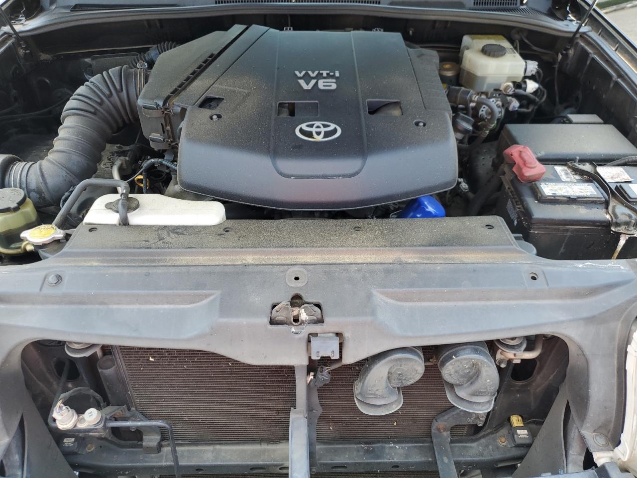 2004 Toyota 4Runner Limited VIN: JTEZU17R440019870 Lot: 63640925