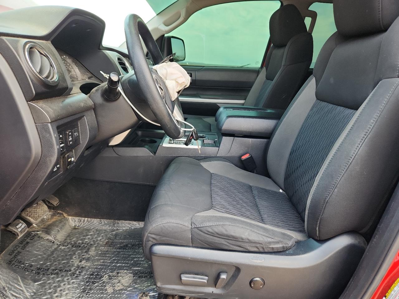 2017 Toyota Tundra Crewmax Sr5 VIN: 5TFDY5F15HX661498 Lot: 65445185