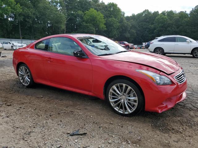  INFINITI G37 2013 Czerwony