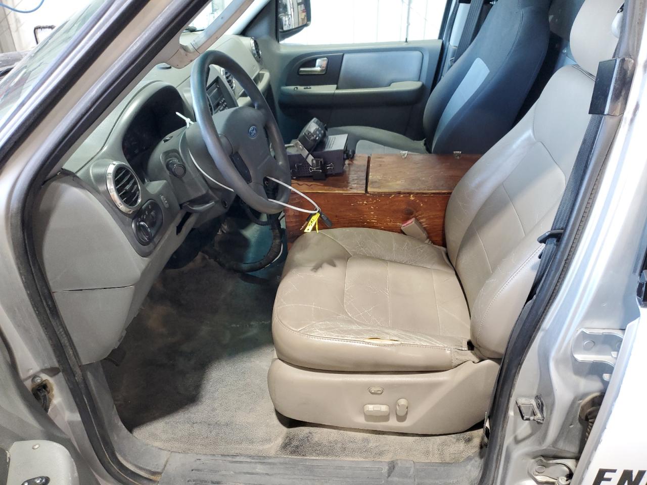 2004 Ford Expedition Xlt VIN: 1FMPU16LX4LA81230 Lot: 66688125
