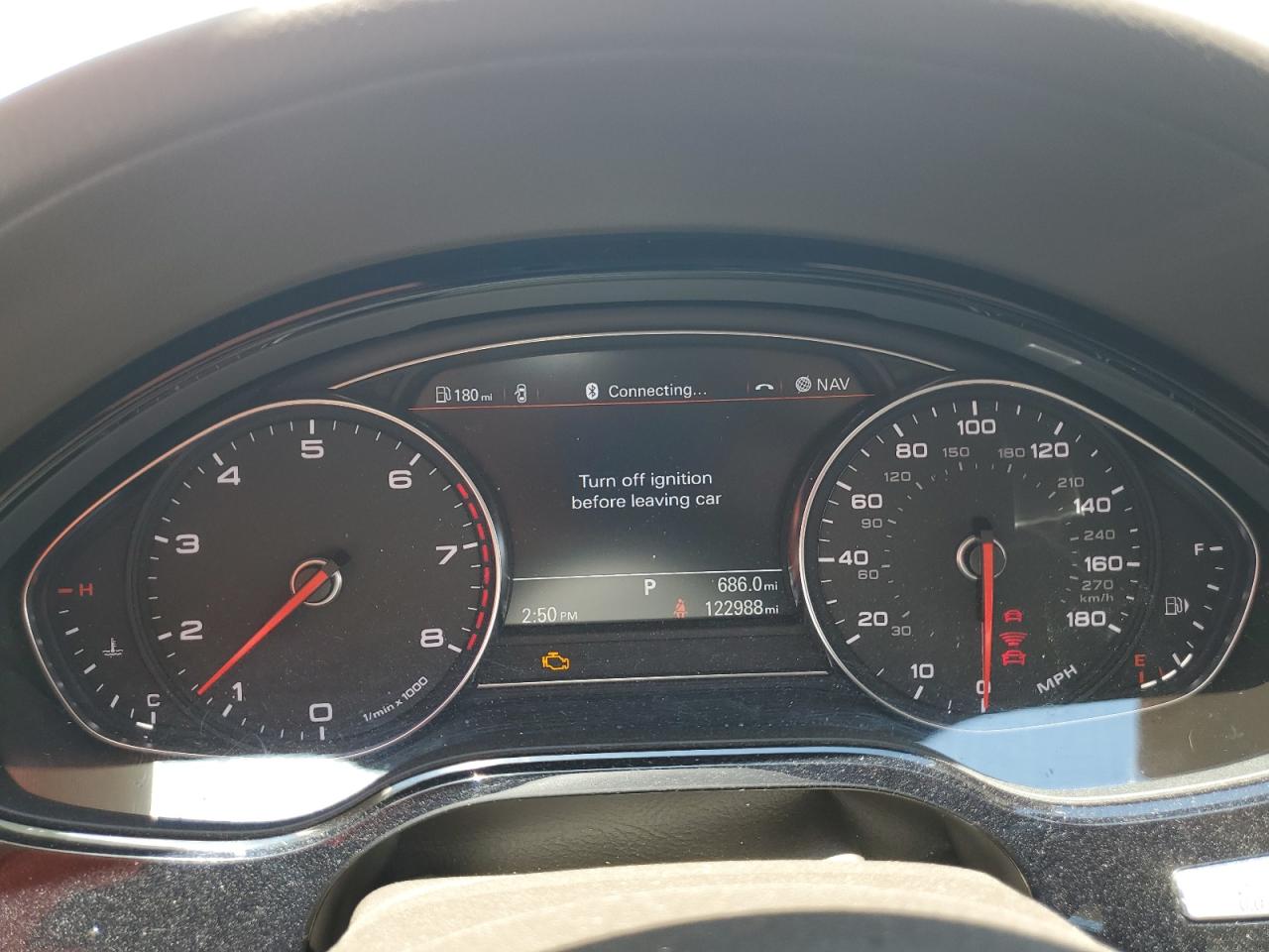 2013 Audi A8 L Quattro VIN: WAURGAFD1DN025739 Lot: 62751375