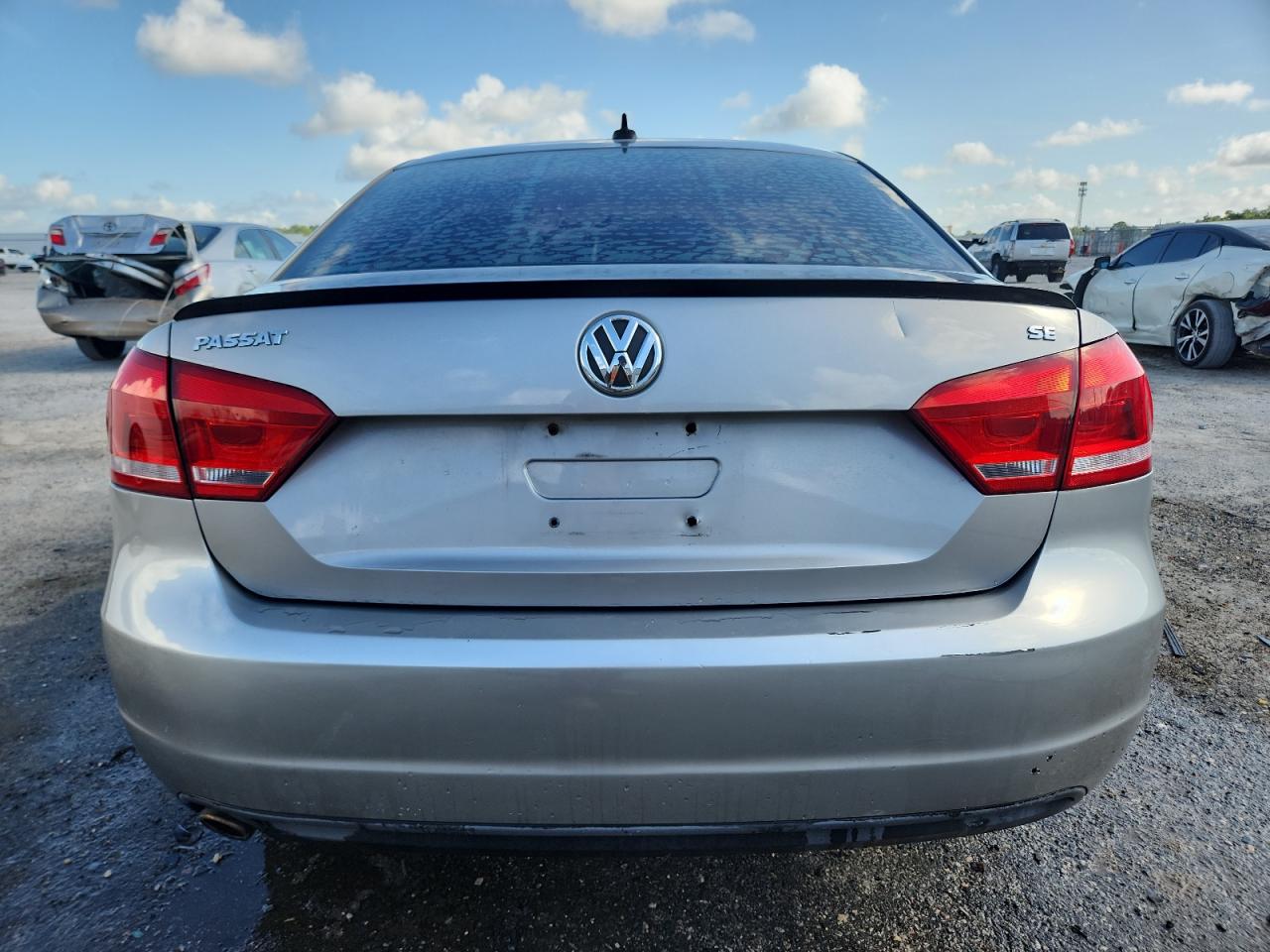 2012 Volkswagen Passat Se VIN: 1VWBP7A35CC065657 Lot: 65260895
