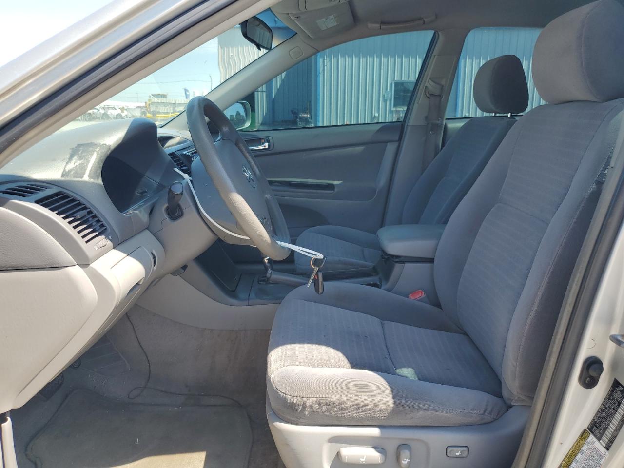 2005 Toyota Camry Le VIN: 4T1BE30K15U057509 Lot: 64249885