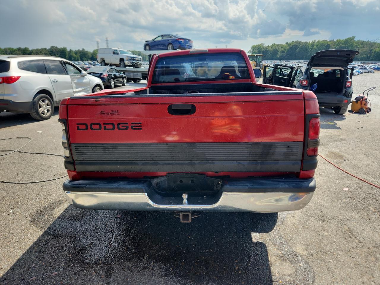 1998 Dodge Ram 1500 VIN: 1B7HC16Y1WS768516 Lot: 64381365