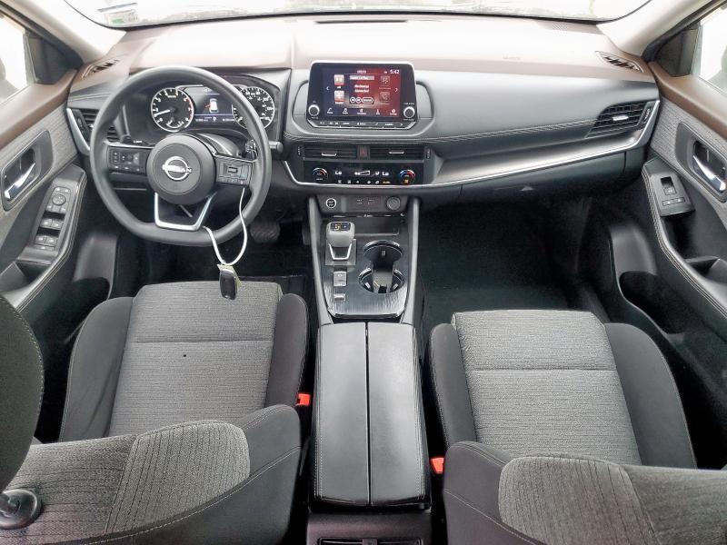  NISSAN ROGUE 2023 Czarny