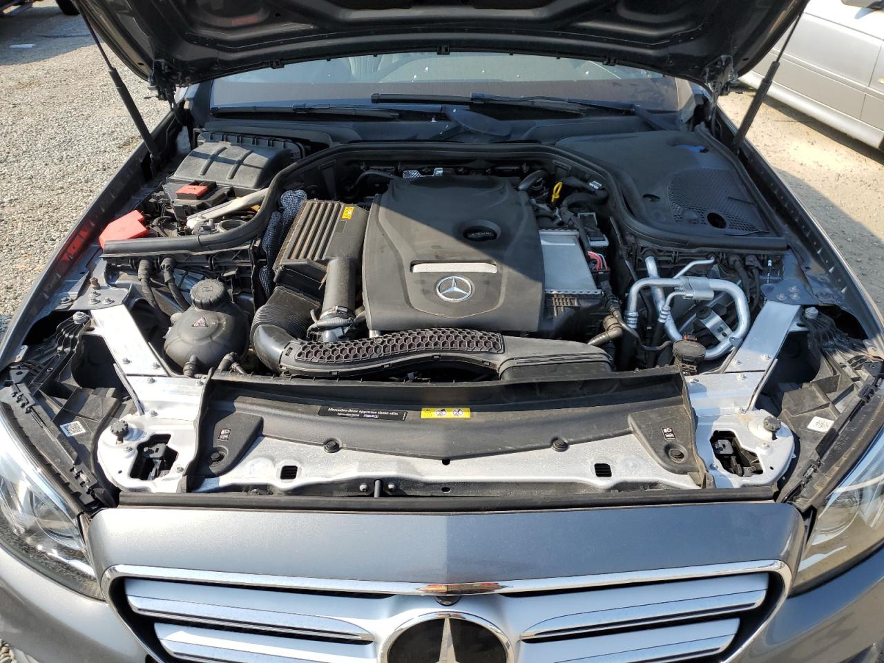 2019 Mercedes-Benz E 300 4Matic VIN: WDDZF4KB5KA529703 Lot: 64953405