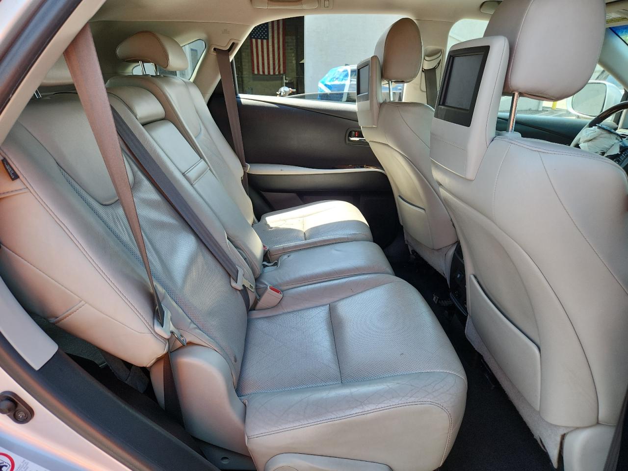 2010 Lexus Rx 450H VIN: JTJBC1BAXA2408066 Lot: 62695435