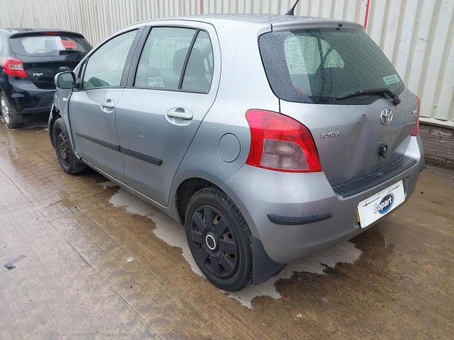 2006 TOYOTA YARIS T3