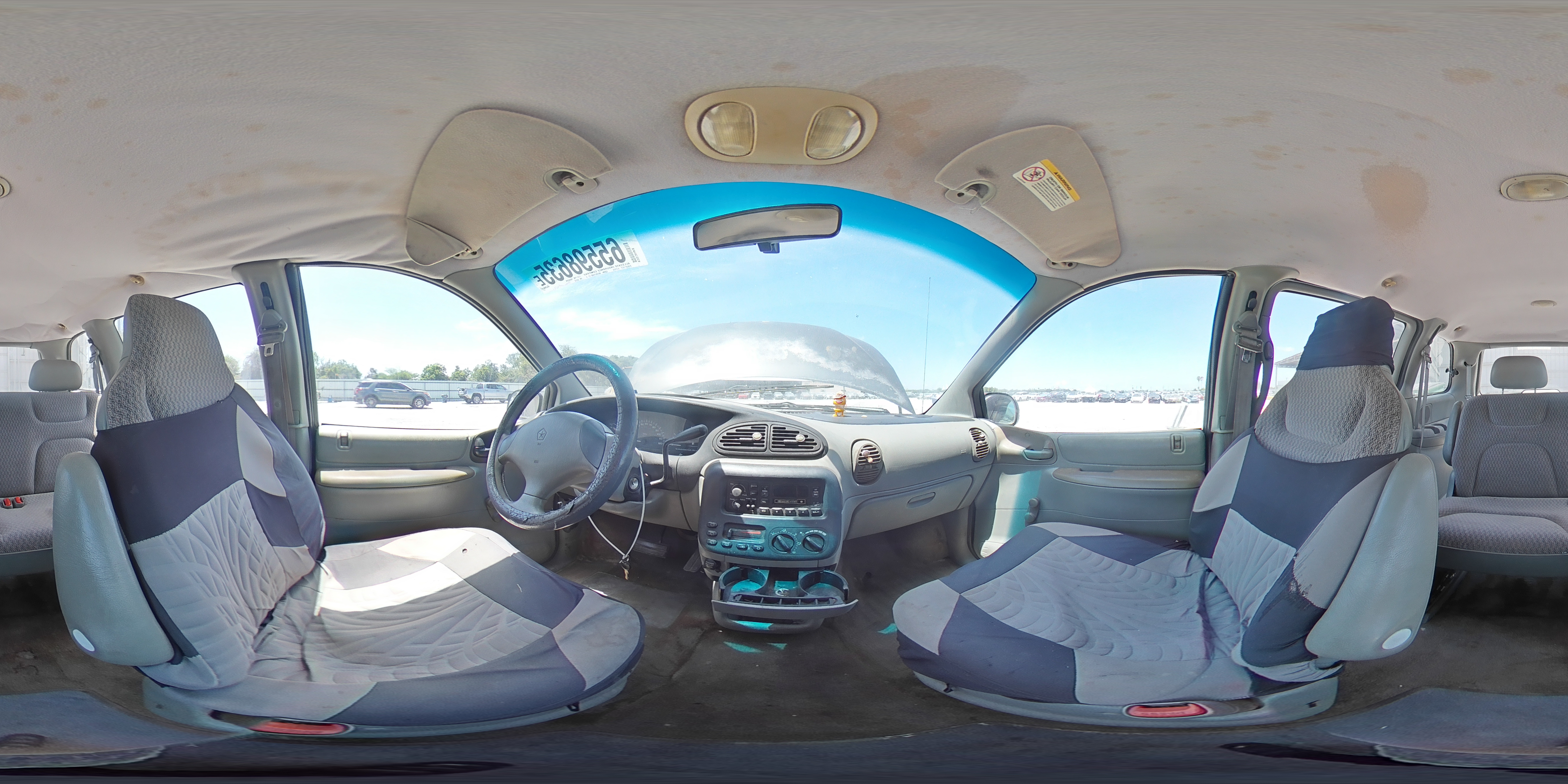 2000 Dodge Caravan VIN: 2B4GP2531YR542036 Lot: 65598635